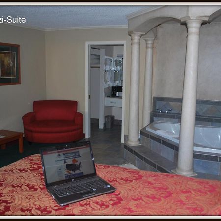 Americas Best Value Inn Lubbock East Exterior foto